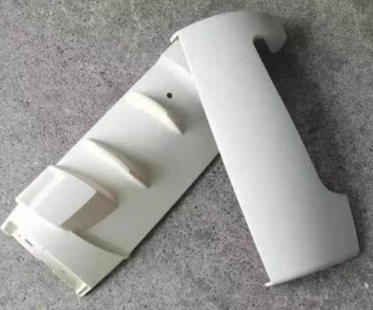 Обтекатель кабины левый (В ГРУНТЕ) оригинал 812W62410-6031 