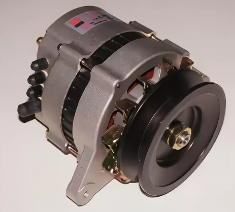 Генератор (28V, 18A) JFW25 двигателя Yuchai YC6B125/YC6108 85513040
