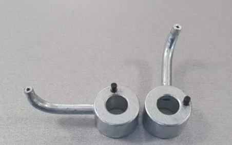 Форсунка охлаждения поршня двигателя Yuchai YC4108/YC4D80/YC6B125/YC6108 D30-1002740    