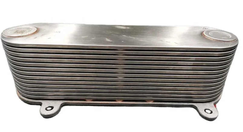 Радиатор масляный WP-13 Weichai 612700010021